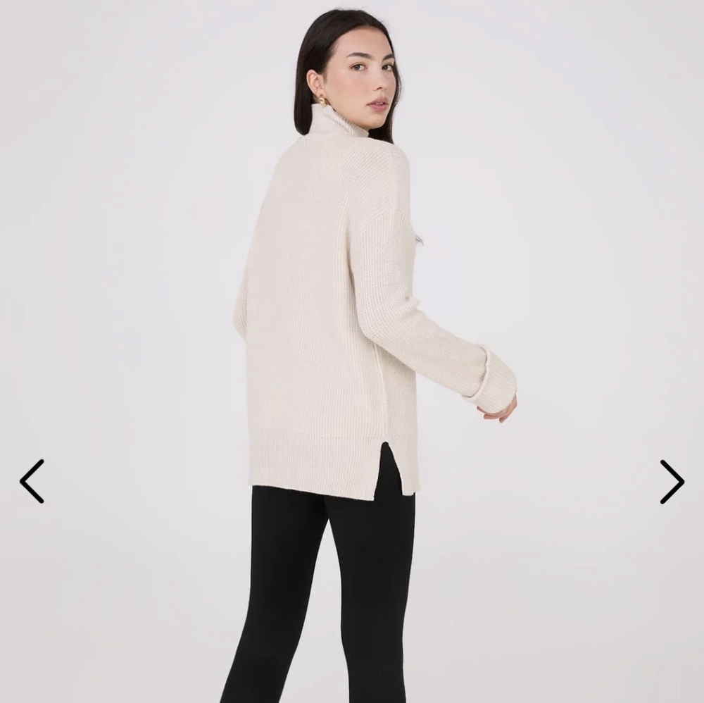 Suzy Shier Mock Neck Shaker Stitch Sweater in size Large (L ) Cream color - Picture 4 of 4